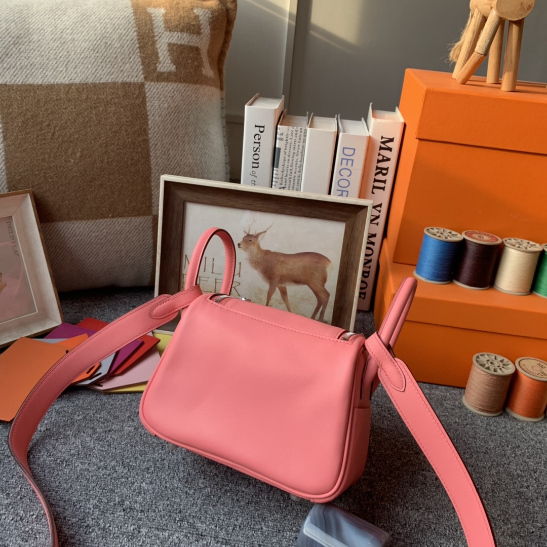 에르메스 미니 린디백 핑크 은장 스위프트